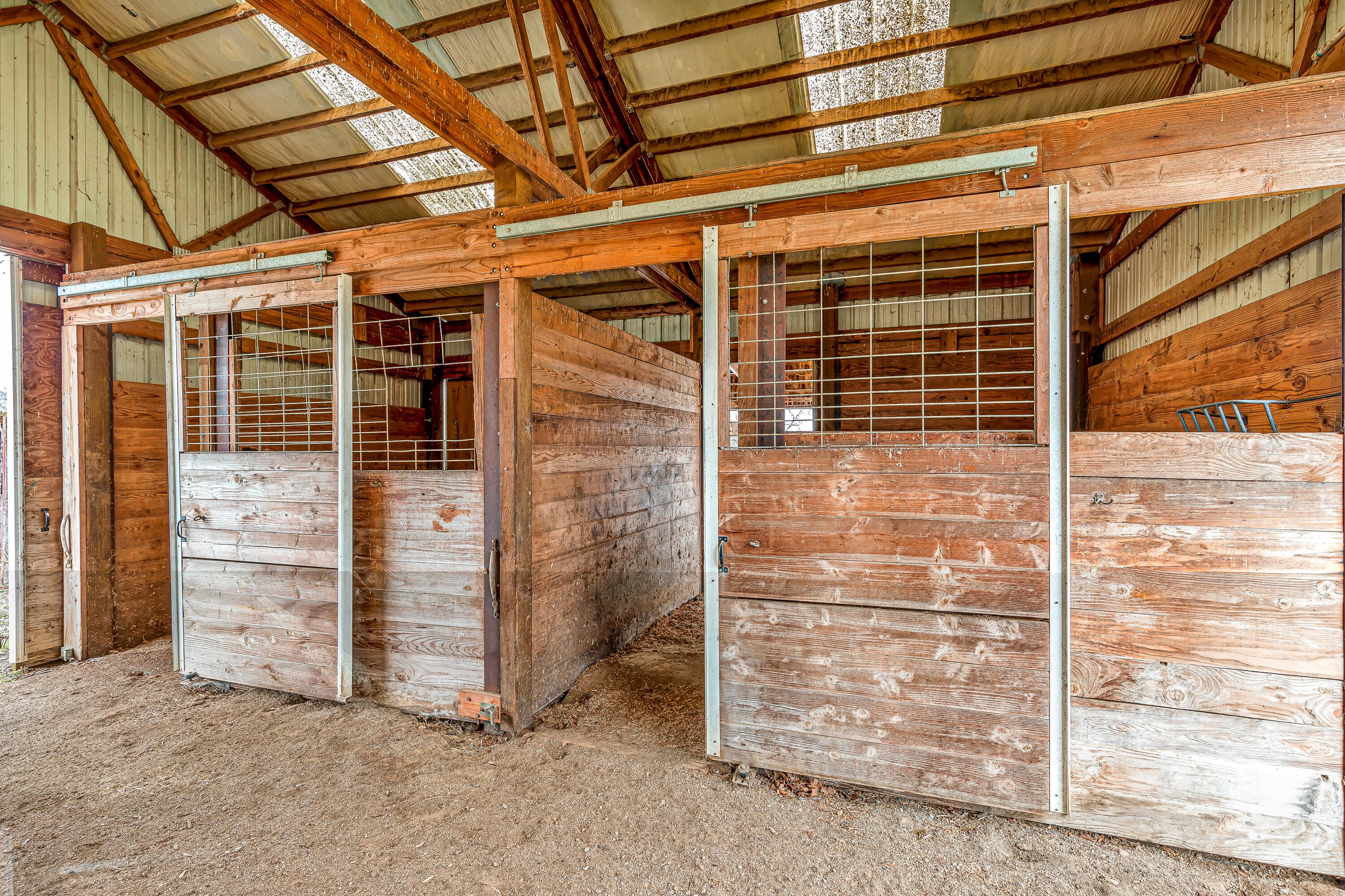 11001 Meadows Road White City, OR 97503 - Photo 36 of 60 9R9A6344
