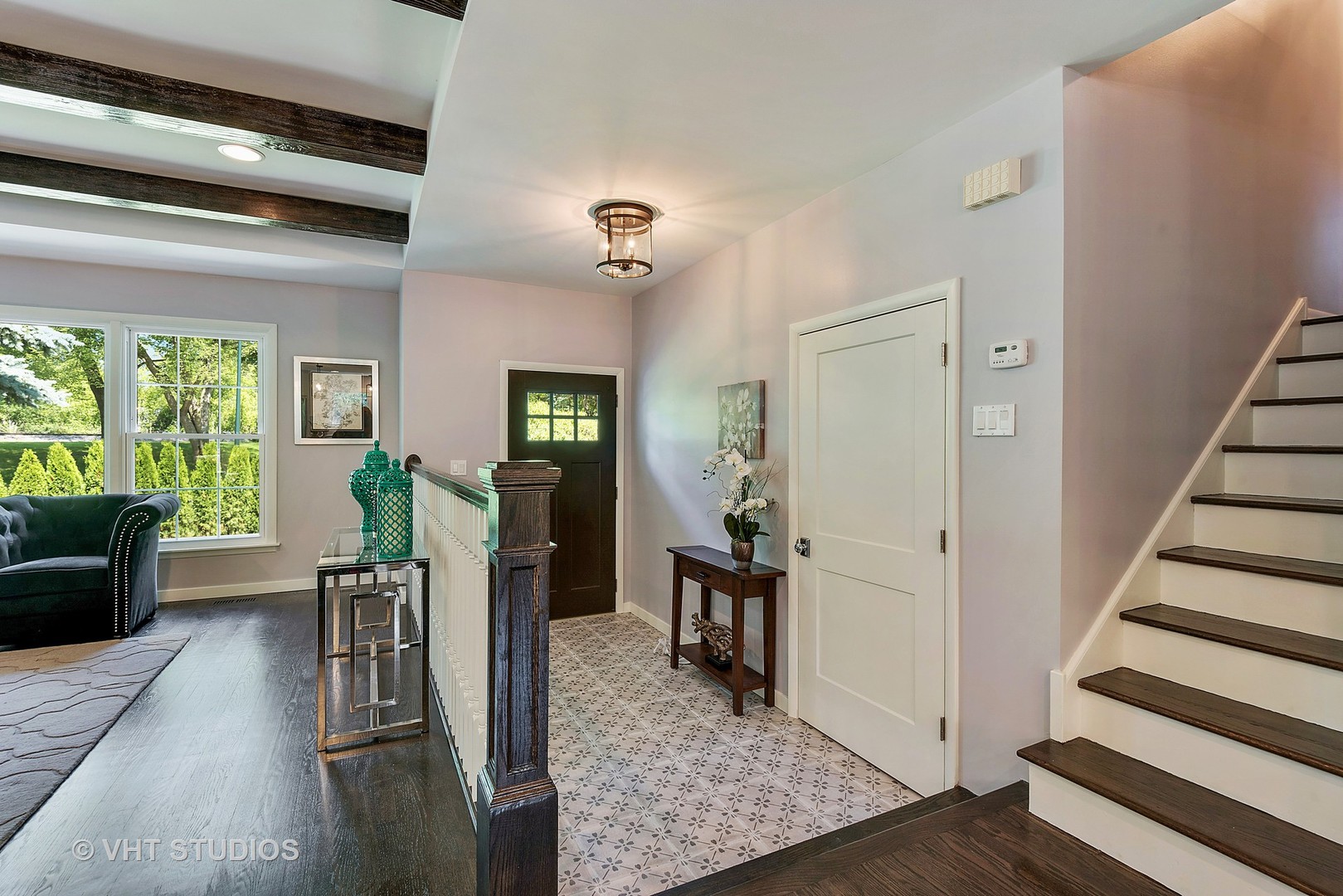 218 Green Bay Road Winnetka, IL 60093 - Photo 2 of 22
