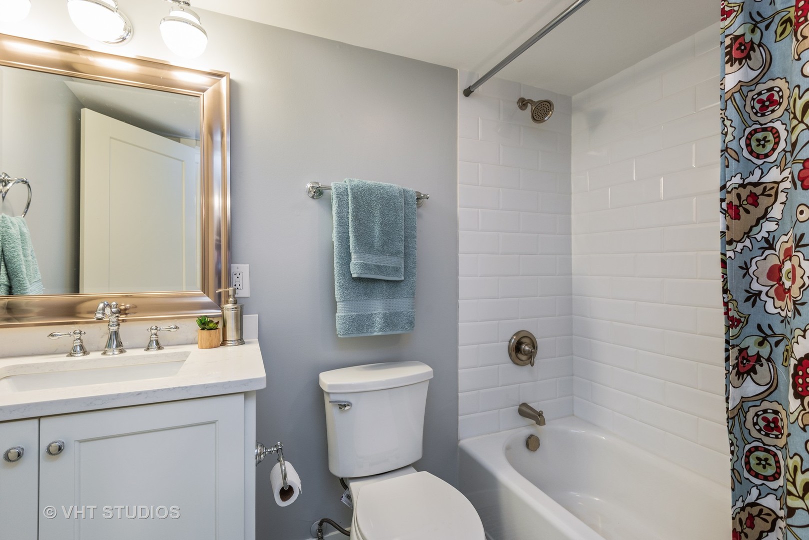 218 Green Bay Road Winnetka, IL 60093 - Photo 16 of 22