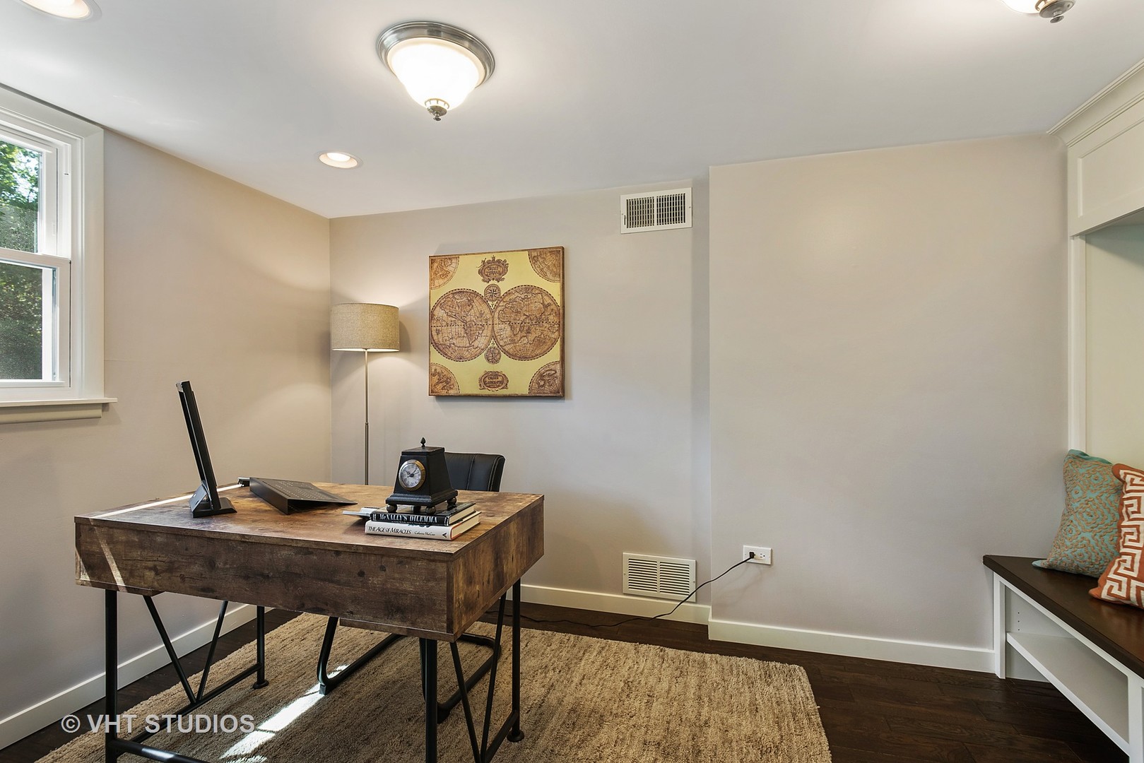 218 Green Bay Road Winnetka, IL 60093 - Photo 9 of 22