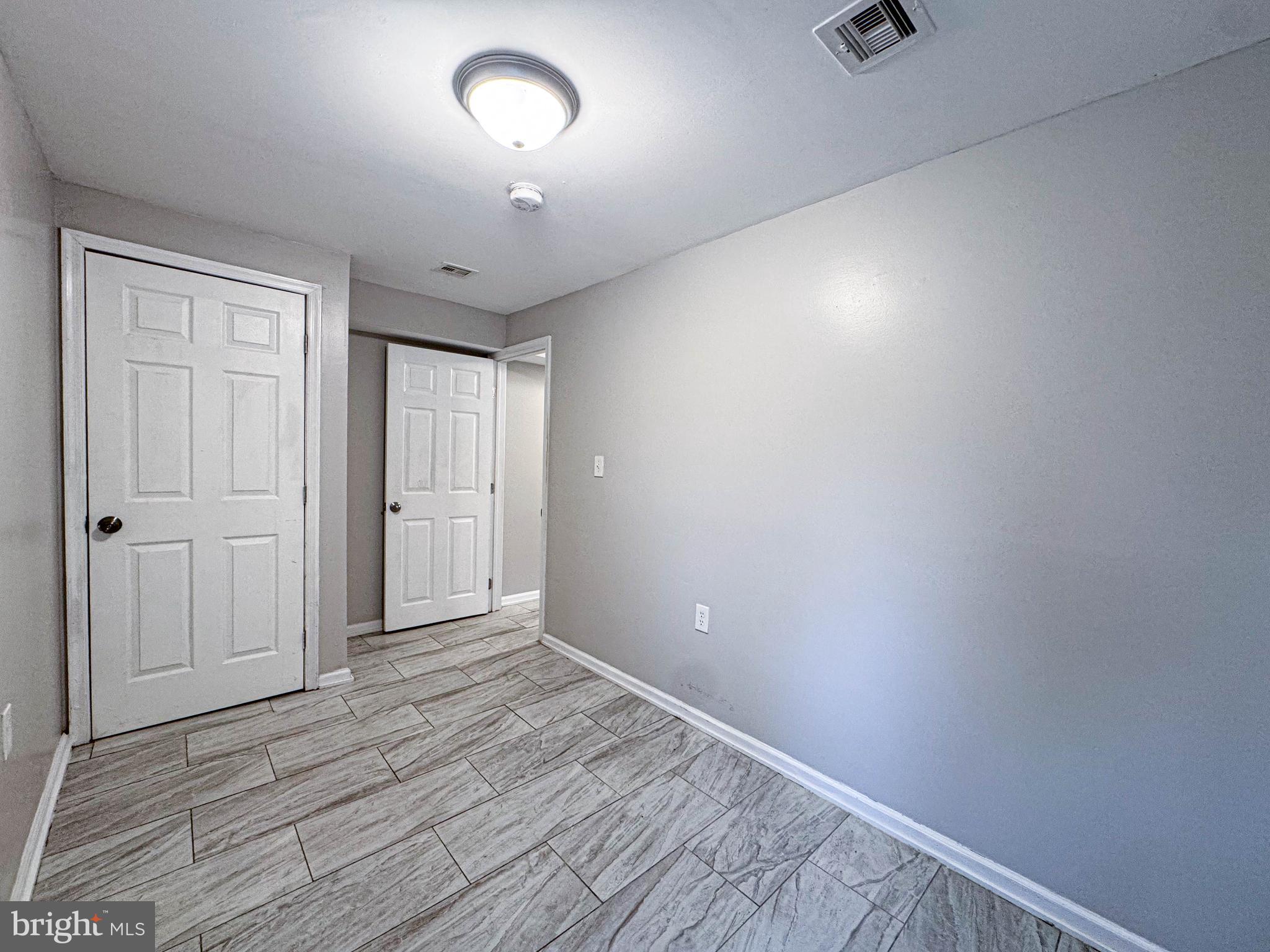 4630 Hillside Road Southeast, Unit 3 & 4 Washington, DC 20019 - Photo 17 of 28