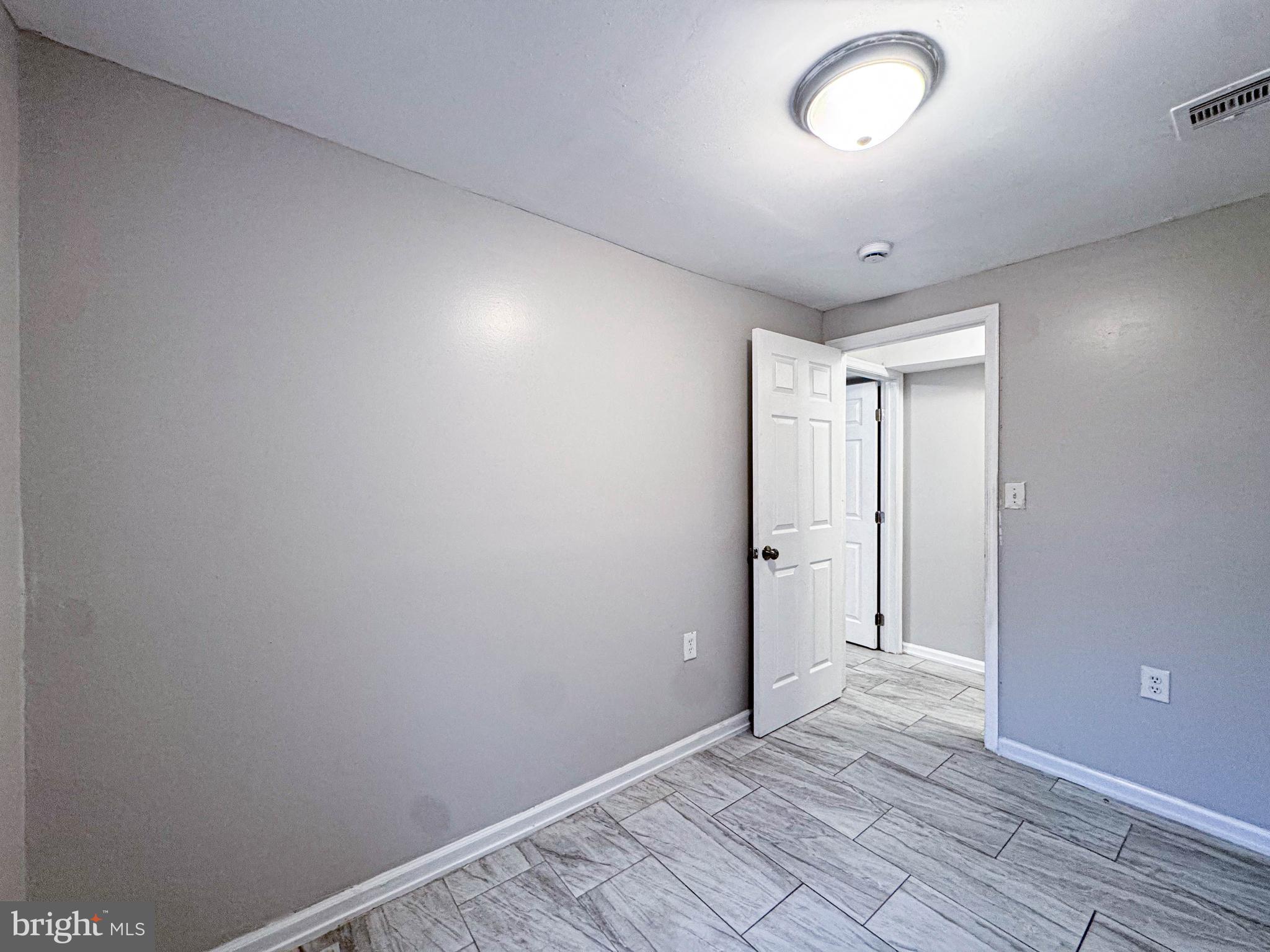 4630 Hillside Road Southeast, Unit 3 & 4 Washington, DC 20019 - Photo 20 of 28