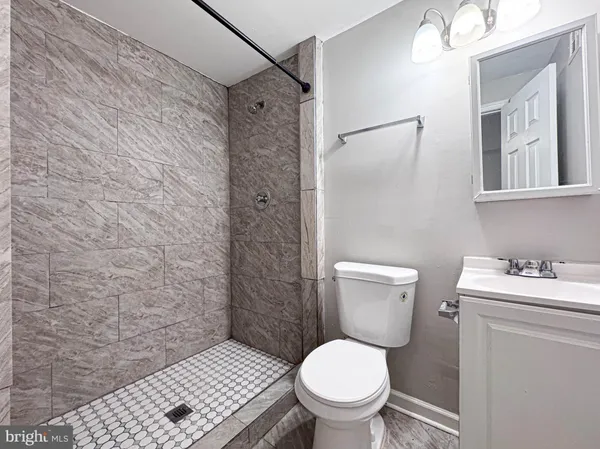 $2,299 | 4630 Hillside Road Southeast, Unit 3 & 4, Washington, DC 20019