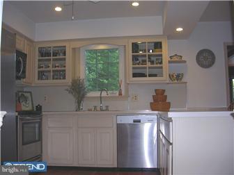 3205 Miller Road Pennsburg, PA 18073 - Photo 4 of 12 Kitchen