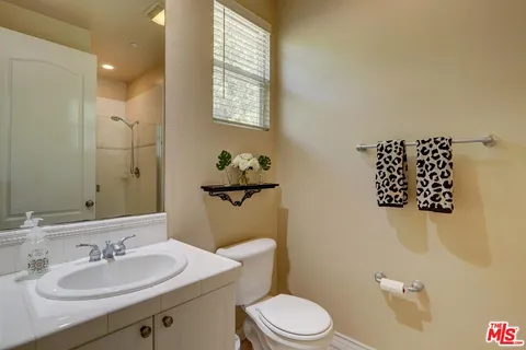 $1,799,999 | 23863 Erin Place, West Hills, CA 91304