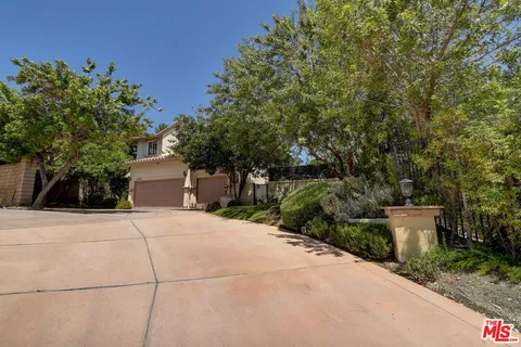 $1,799,999 | 23863 Erin Place, West Hills, CA 91304
