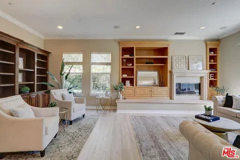 $1,799,999 | 23863 Erin Place, West Hills, CA 91304