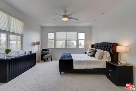 $1,799,999 | 23863 Erin Place, West Hills, CA 91304