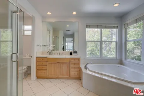 $1,799,999 | 23863 Erin Place, West Hills, CA 91304