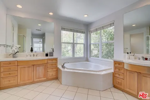 $1,799,999 | 23863 Erin Place, West Hills, CA 91304