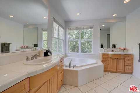 $1,799,999 | 23863 Erin Place, West Hills, CA 91304