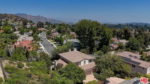 $1,799,999 | 23863 Erin Place, West Hills, CA 91304