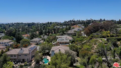 $1,799,999 | 23863 Erin Place, West Hills, CA 91304