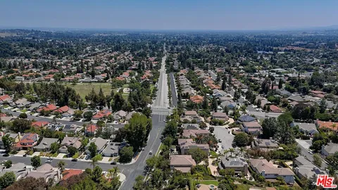 $1,799,999 | 23863 Erin Place, West Hills, CA 91304