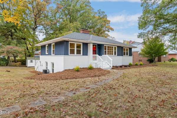 $289,999 | 1105 Dabney Drive, Henderson, NC 27536