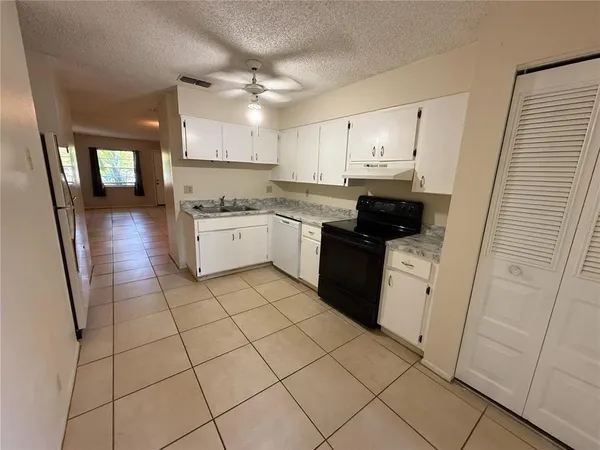 $349,000 | 5649 Struthers Court, Winter Haven, FL 33884