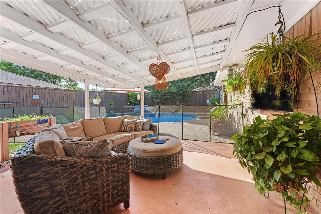 6138 North Jim Miller Road Dallas, TX 75228 - Photo 18 of 25 Gallery Image 18