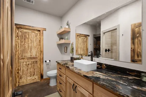 $425,000 | 1501 Huddleston Road, Sunset, TX 76270