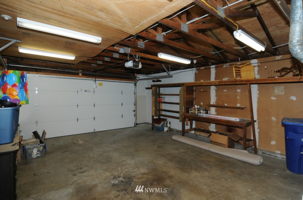 2416 Southeast 19th Street Renton, WA 98055 - Photo 23 of 25