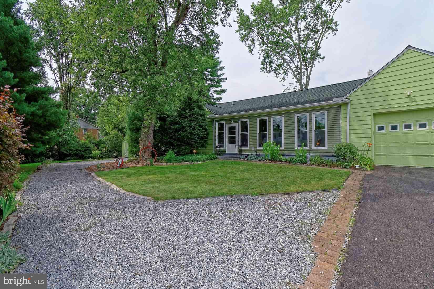 124 North Woodbury Road Pitman, NJ 08071 - Photo 3 of 32 Gallery Image 3