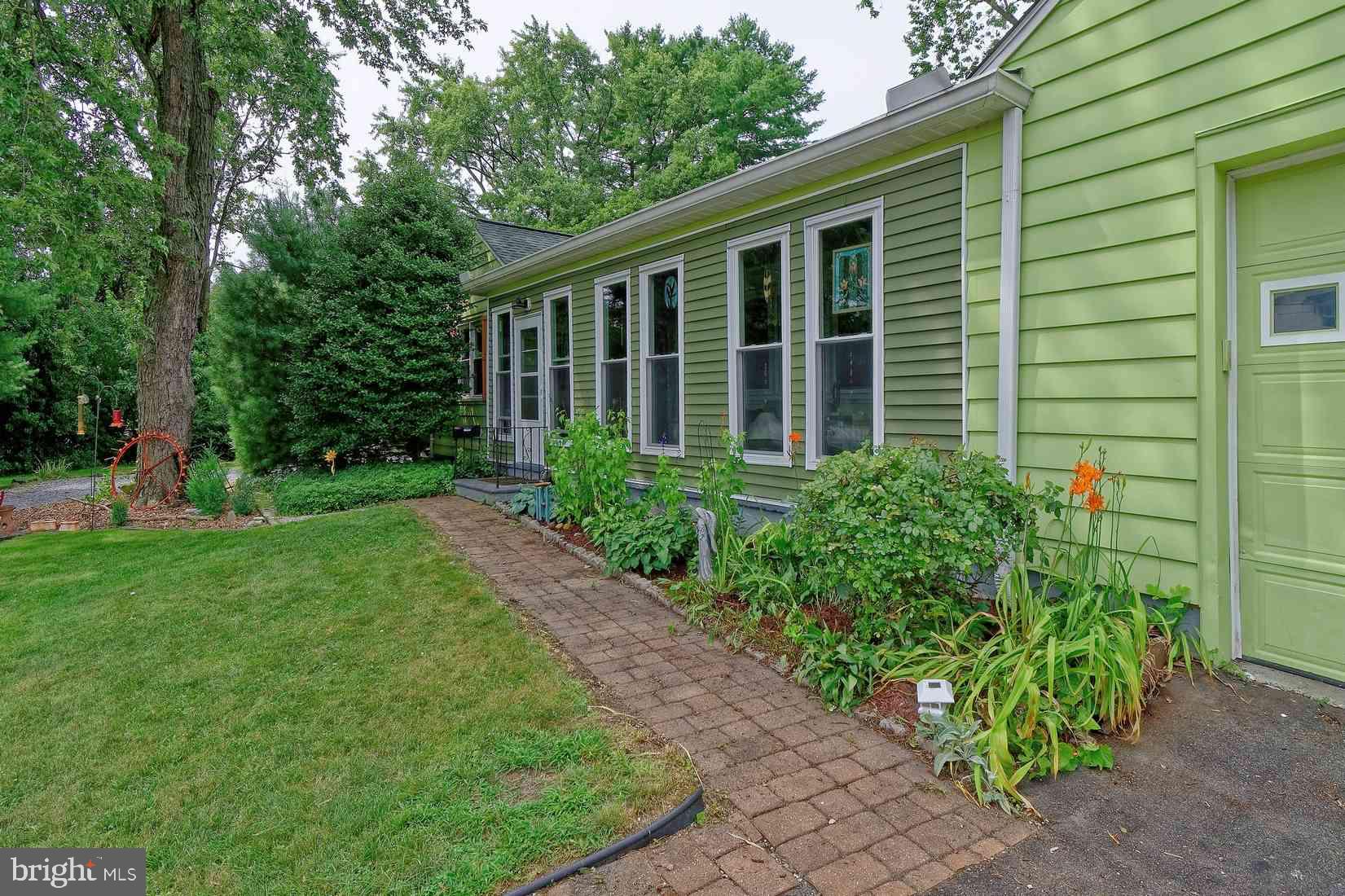 124 North Woodbury Road Pitman, NJ 08071 - Photo 4 of 32 Gallery Image 4