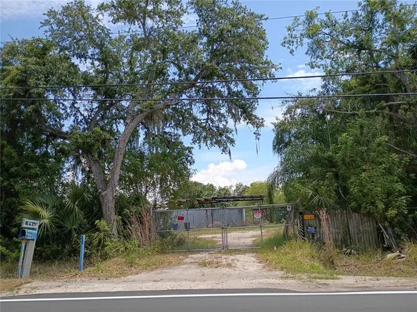 $450,000 | 8615 Nundy Avenue, Gibsonton, FL 33534