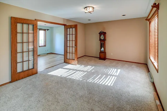 $550,000 | 726 Basswood Avenue, Verona, WI 53593