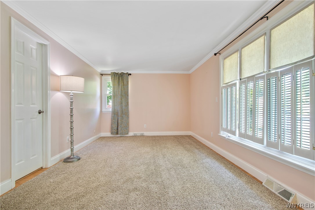 206 Countryside Lane Amherst, NY 14221 - Photo 7 of 48