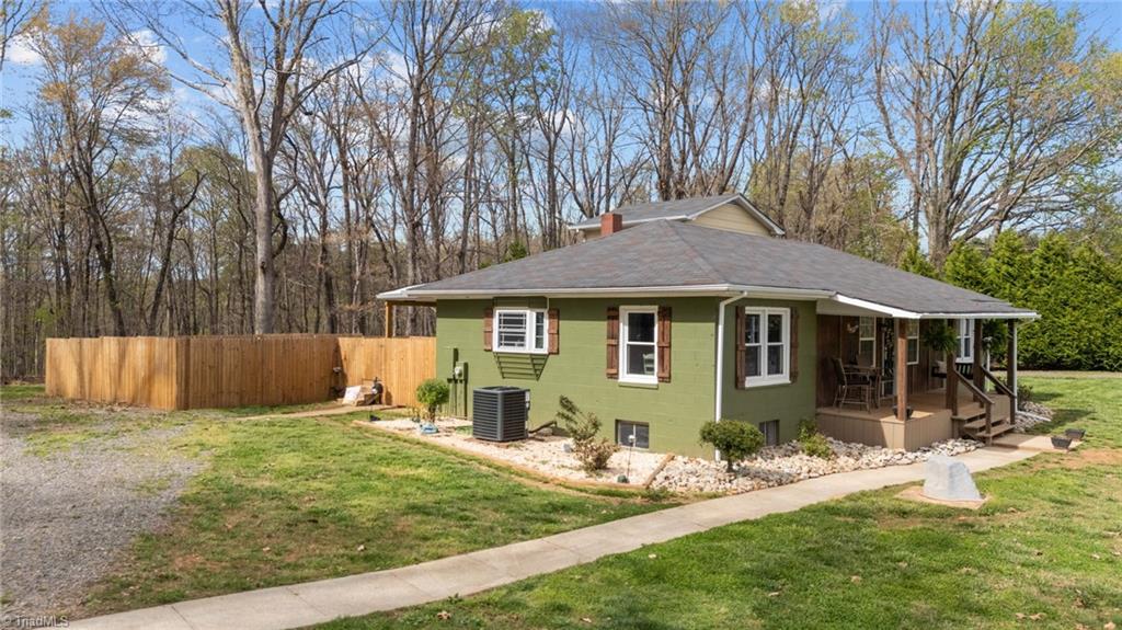 207 Hersey Collins Road Mount Airy, NC 27030 - Photo 5 of 50