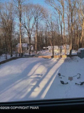 $2,800 | 3222 Beech Ridge Drive, Pocono Summit, PA 18346