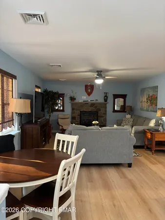 $2,500 | 3222 Beech Ridge Drive, Pocono Summit, PA 18346