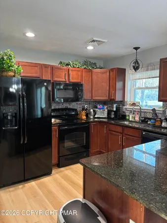 $2,500 | 3222 Beech Ridge Drive, Pocono Summit, PA 18346