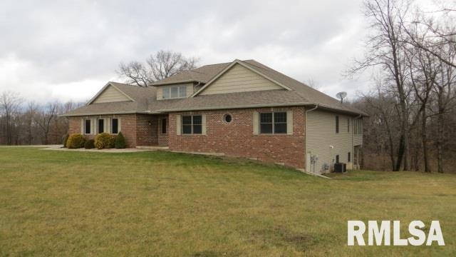 3904 South Fauser Lane Mapleton, IL 61547 - Photo 2 of 36