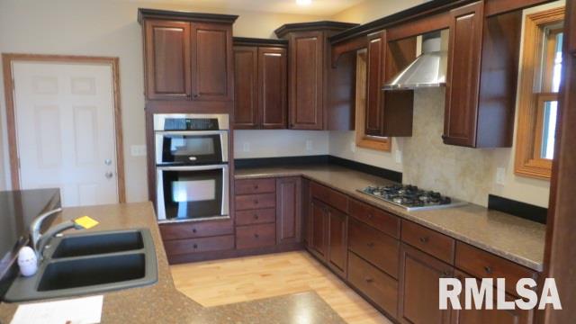 3904 South Fauser Lane Mapleton, IL 61547 - Photo 10 of 36