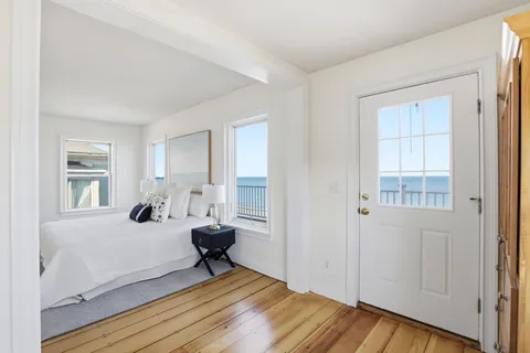 $2,680,000 | 337 Beach Avenue, Hull, MA 02045