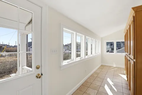 $2,680,000 | 337 Beach Avenue, Hull, MA 02045