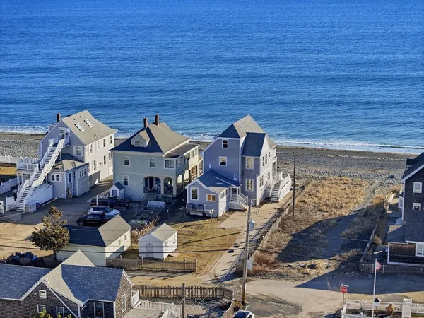 $2,680,000 | 337 Beach Avenue, Hull, MA 02045