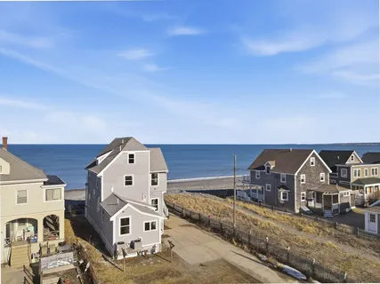 $2,680,000 | 337 Beach Avenue, Hull, MA 02045