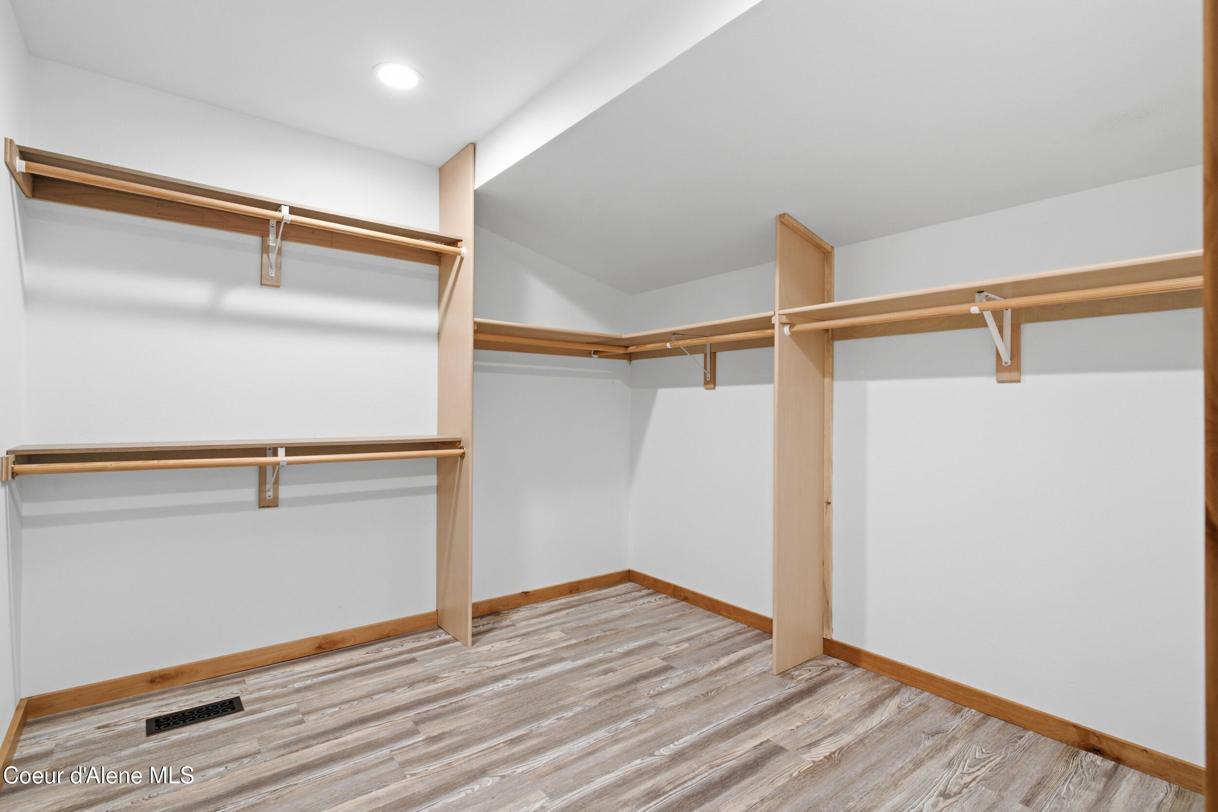 27294 North Clagstone Road Athol, ID 83801 - Photo 30 of 77 Upstairs Master Walk-in Closet