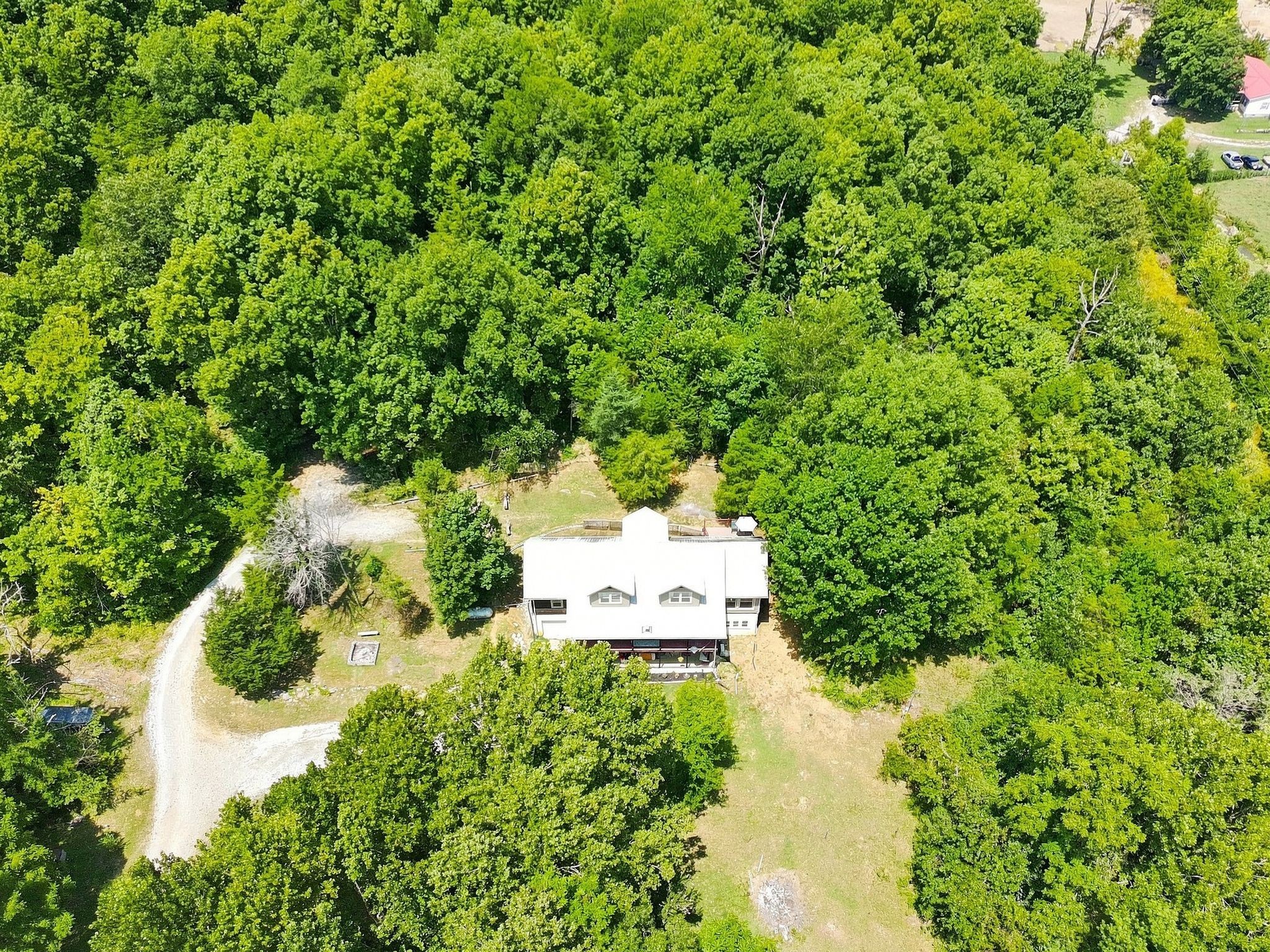 2339 Talley Road Belfast, TN 37019 - Photo 6 of 76 Gallery Image 6