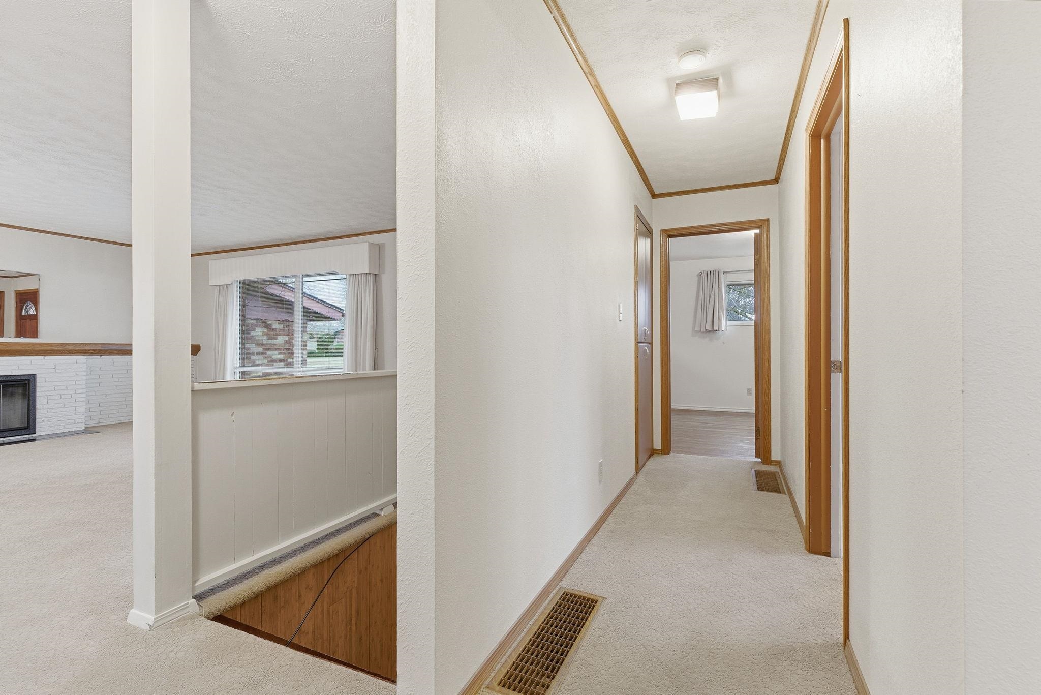 1918 West Kiernan Avenue Spokane, WA 99205 - Photo 13 of 39