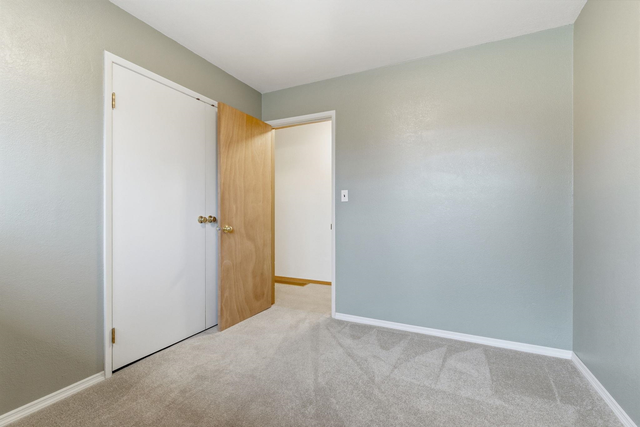 1918 West Kiernan Avenue Spokane, WA 99205 - Photo 21 of 39