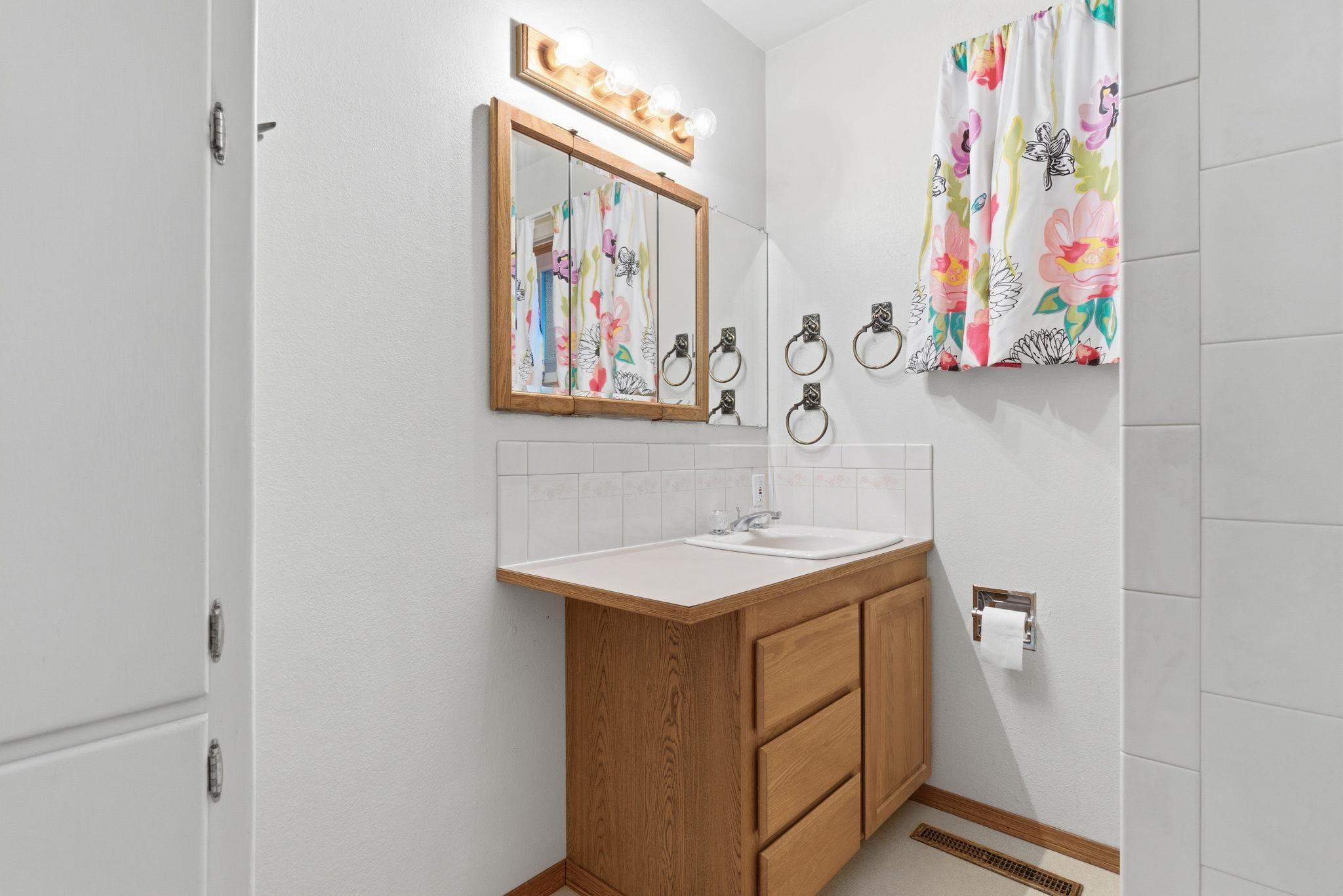 1918 West Kiernan Avenue Spokane, WA 99205 - Photo 23 of 39