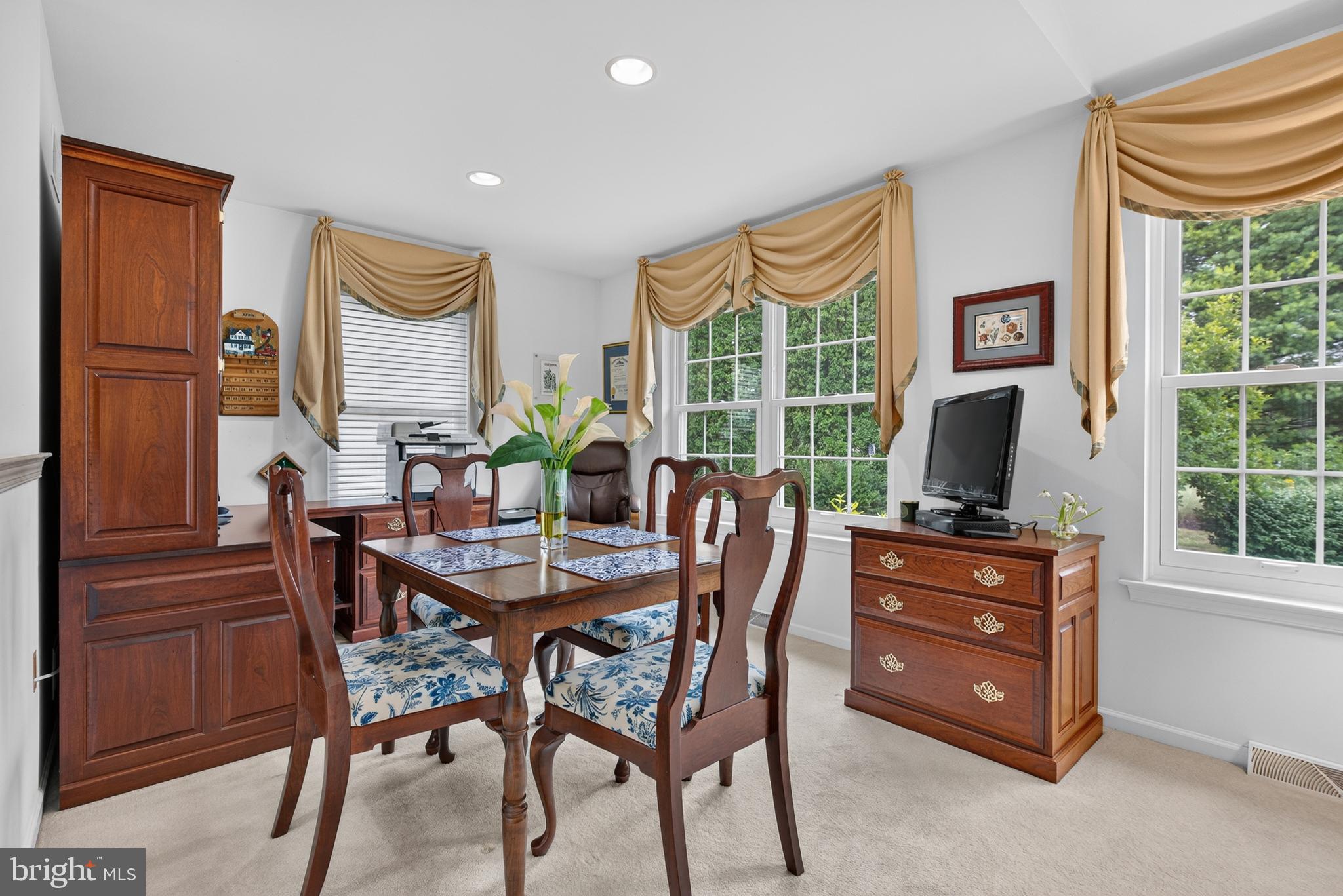 1133 Brighton Avenue Lititz, PA 17543 - Photo 19 of 44 Breakfast Room