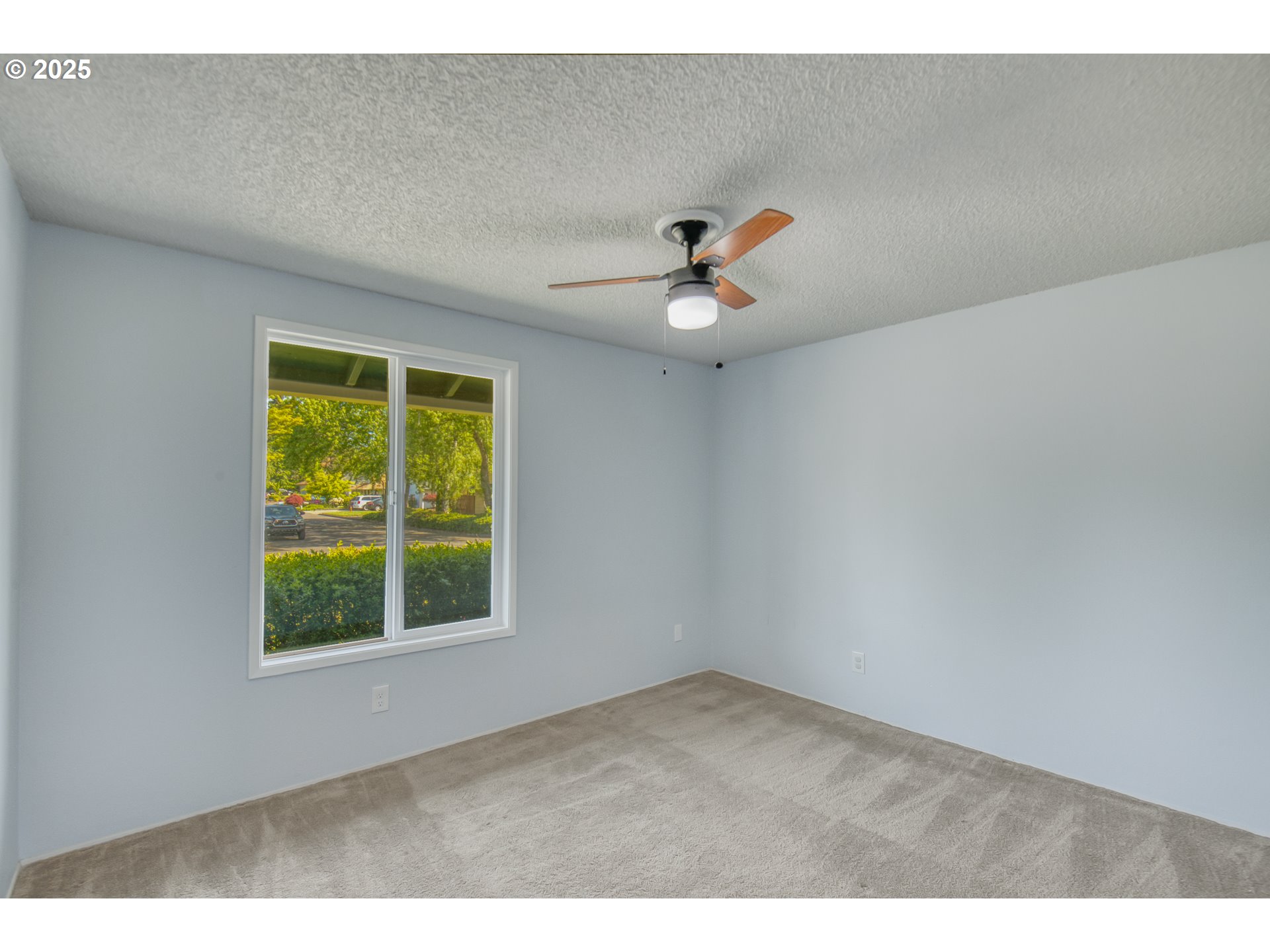 610 Northeast 22nd Street Gresham, OR 97030 - Photo 14 of 25 Bedroom