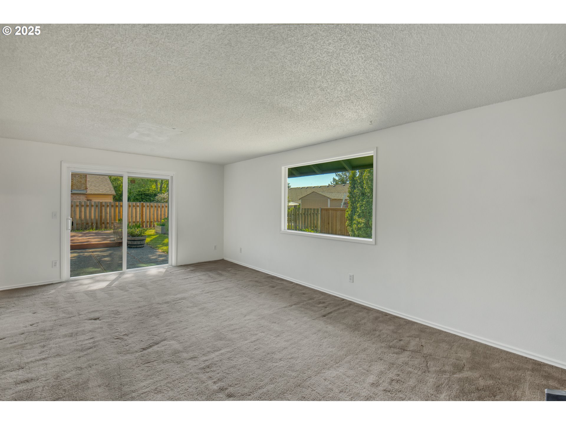 610 Northeast 22nd Street Gresham, OR 97030 - Photo 19 of 25 Family Room