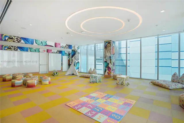 $5,990 | 700 Northeast 26th Terrace, Unit 3604, Miami, FL 33137