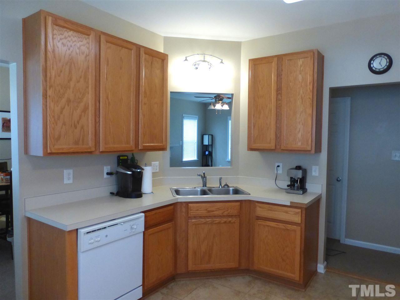 4812 Landover Ridge Drive Raleigh, NC 27616 - Photo 9 of 22