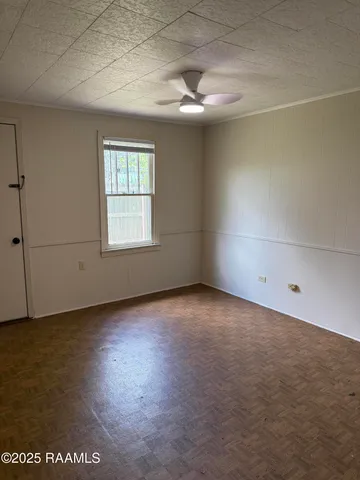 $650 | 109 Doris Street, New Iberia, LA 70560