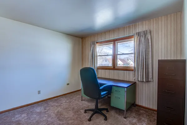 a view of a storage & utility room